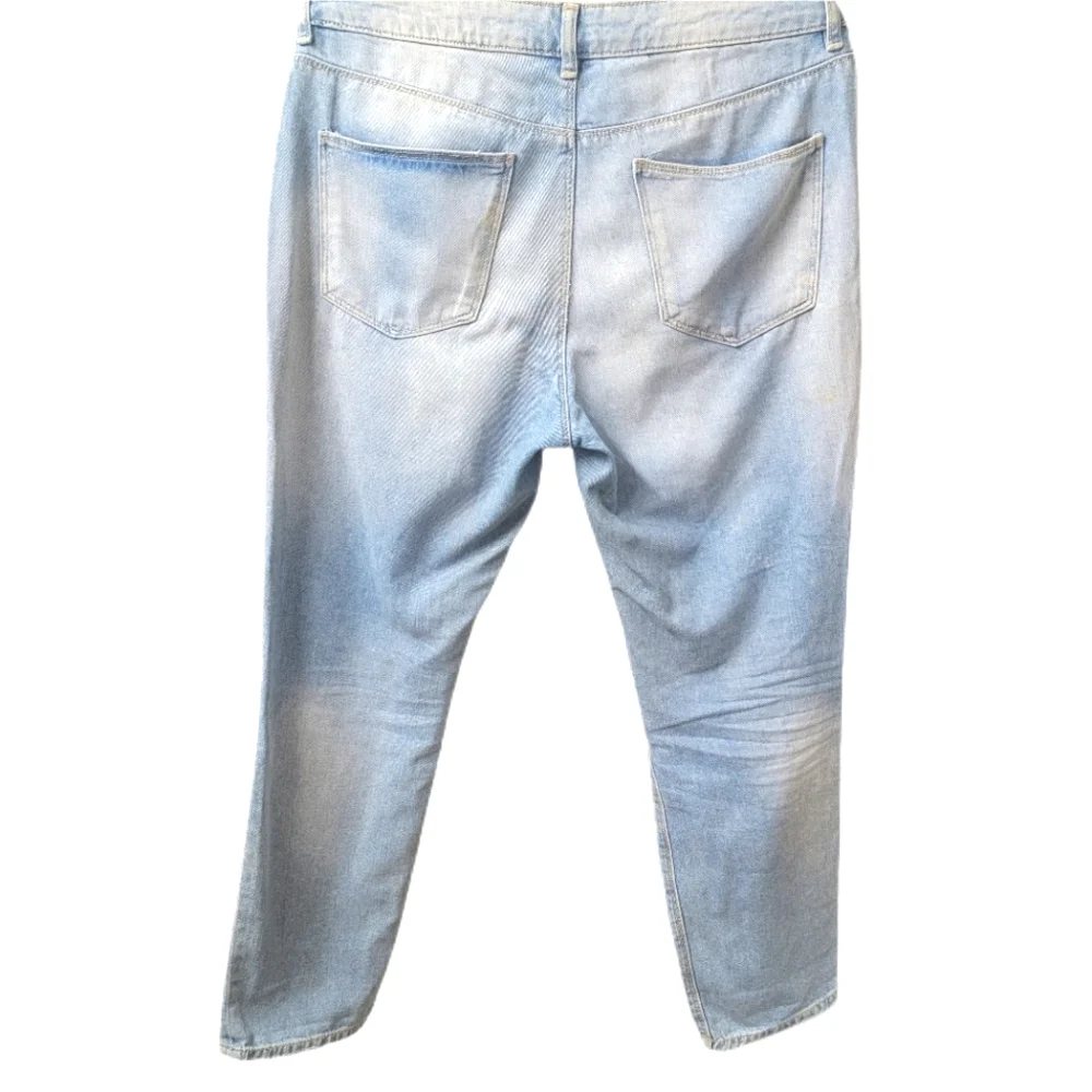 Distressed Ripped Jeans - Picture 3 of 4